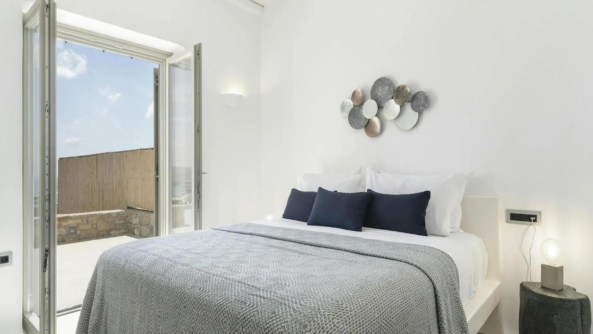 펜션 Pristine Villa With Swimming Pool 칼라파티스