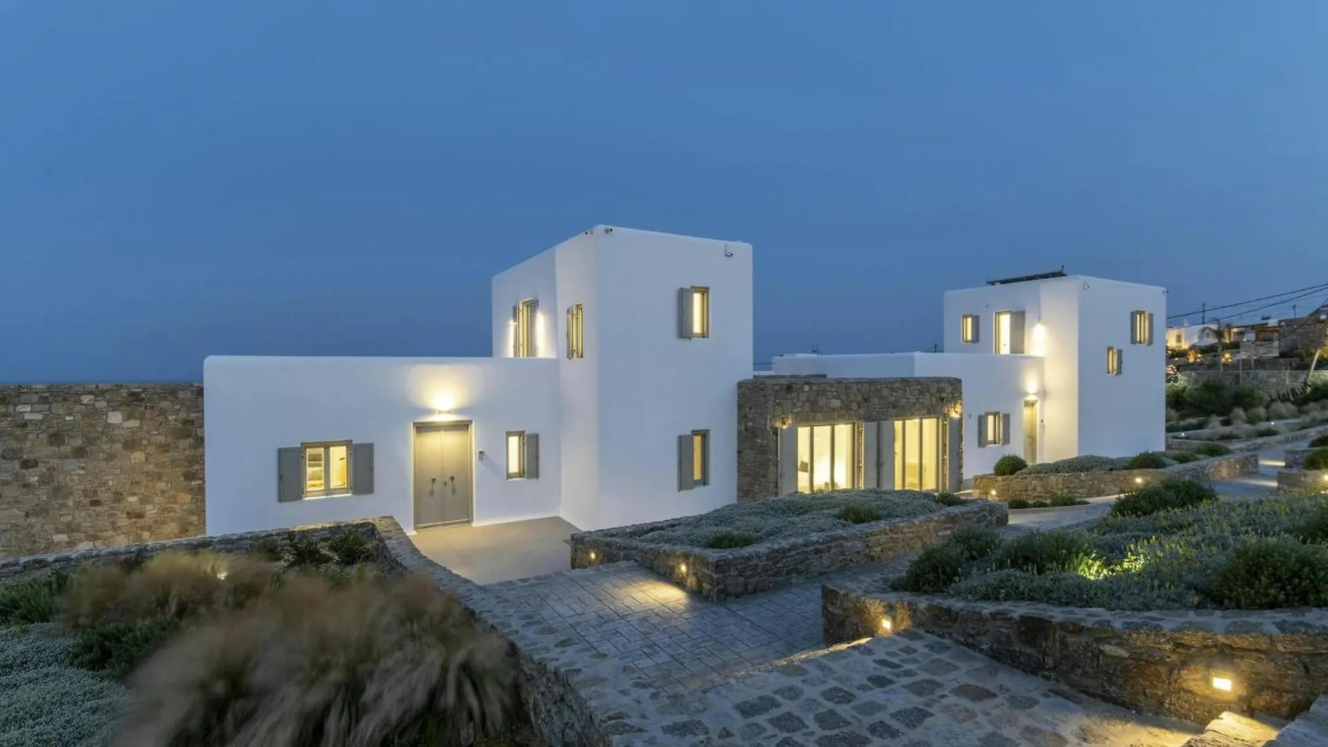 Pristine Villa With Swimming Pool 칼라파티스